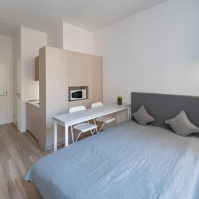 Studio on Laisves Aleja, Central Kaunas - Self Check In